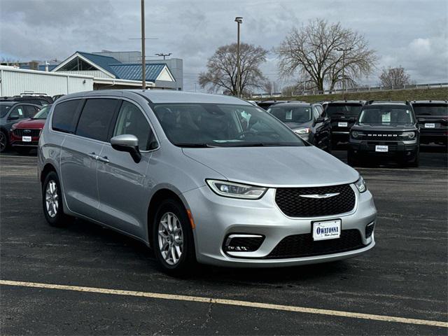 used 2023 Chrysler Pacifica car, priced at $23,999