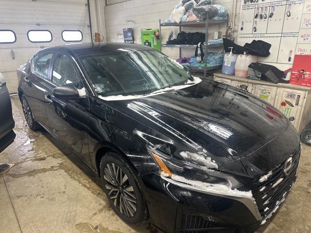 used 2024 Nissan Altima car, priced at $17,999