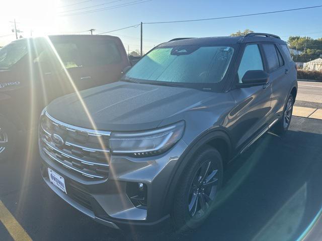 new 2025 Ford Explorer car, priced at $45,896