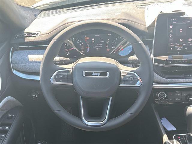 new 2025 Jeep Compass car, priced at $32,047