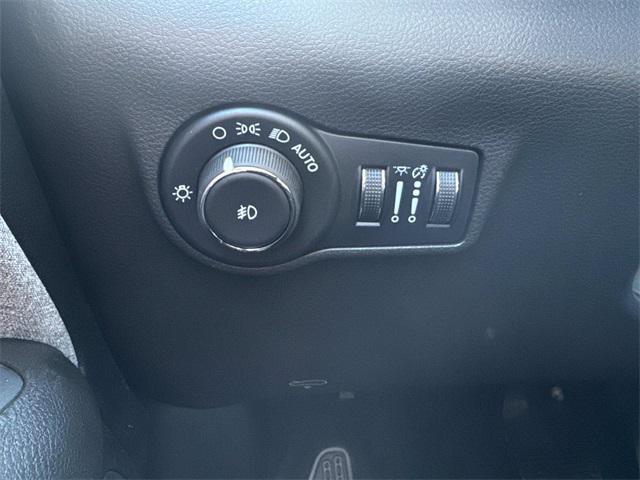 new 2025 Jeep Compass car, priced at $31,388