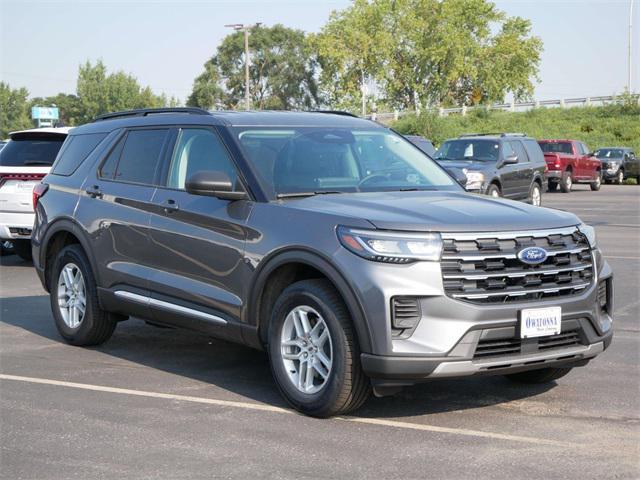 new 2025 Ford Explorer car, priced at $40,446