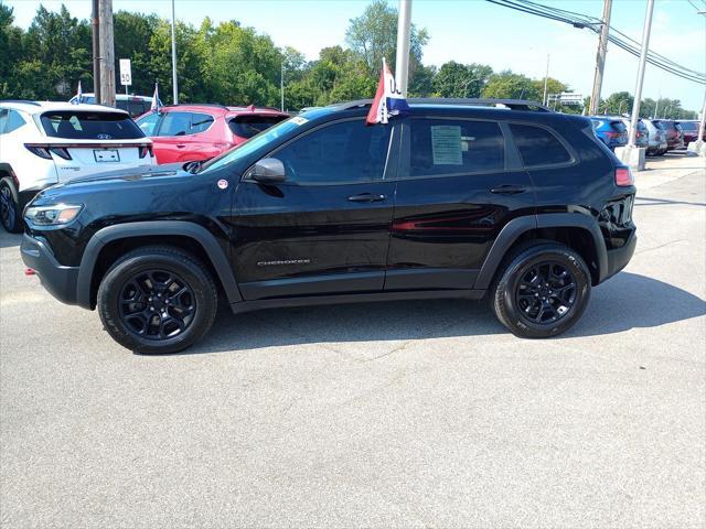 used 2020 Jeep Cherokee car, priced at $20,999