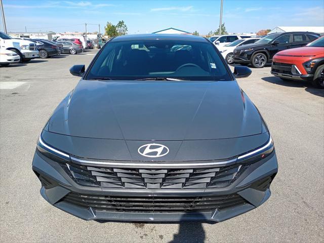 new 2025 Hyundai Elantra car, priced at $24,660