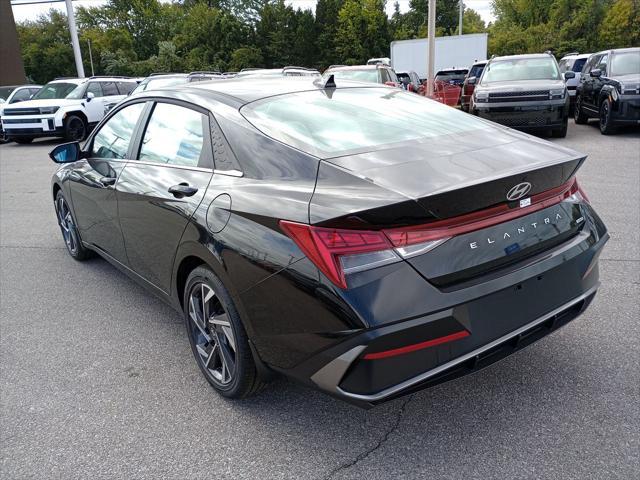 new 2025 Hyundai Elantra car, priced at $30,407