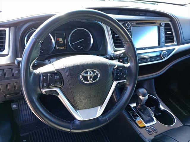 used 2018 Toyota Highlander car, priced at $22,869