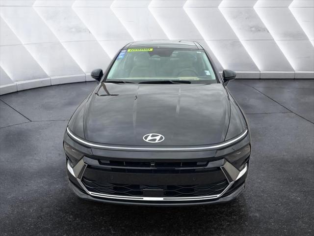 new 2025 Hyundai Sonata Hybrid car, priced at $38,304