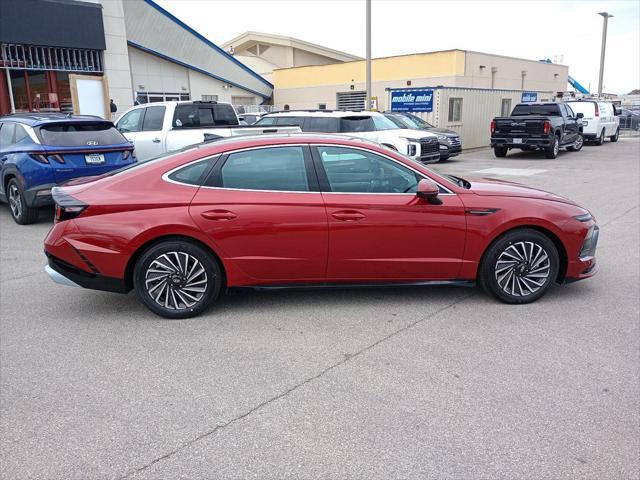 new 2025 Hyundai Sonata Hybrid car, priced at $38,546