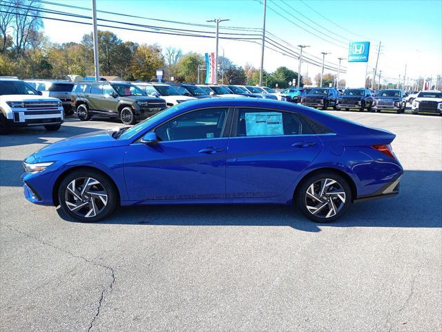 new 2025 Hyundai Elantra car, priced at $27,260