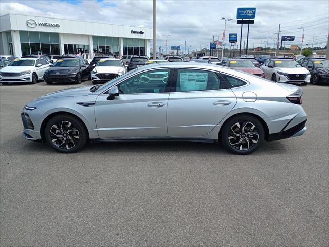 new 2024 Hyundai Sonata car, priced at $27,826