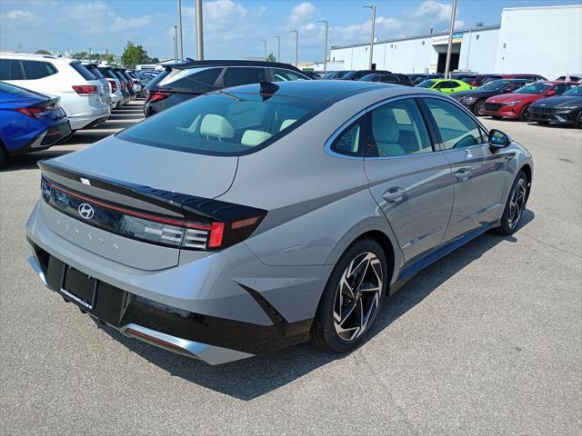 new 2024 Hyundai Sonata car, priced at $30,643