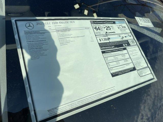 new 2025 Mercedes-Benz GLC 350e car