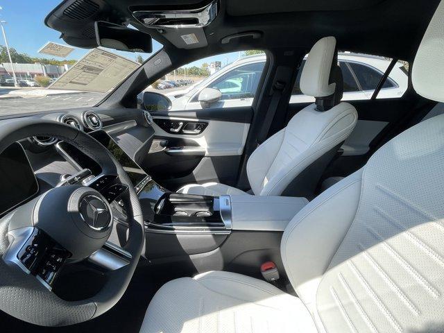 new 2026 Mercedes-Benz GLC 300 car