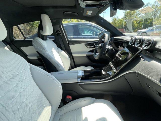 new 2026 Mercedes-Benz GLC 300 car