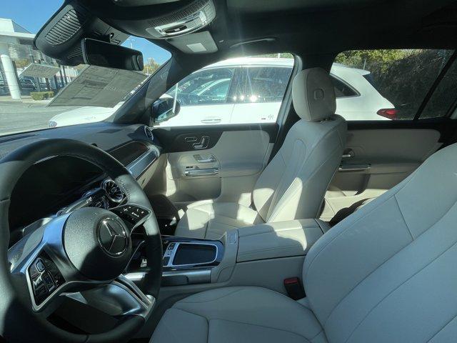 new 2026 Mercedes-Benz GLB 250 car