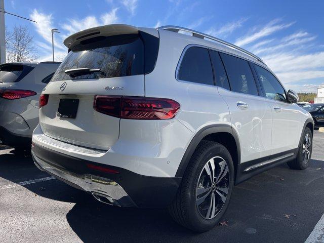 new 2026 Mercedes-Benz GLB 250 car