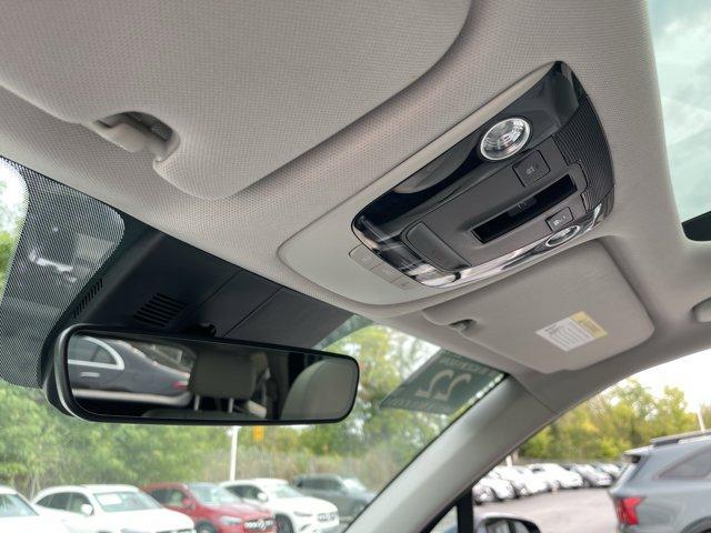 used 2022 Kia Sorento Plug-In Hybrid car, priced at $28,788