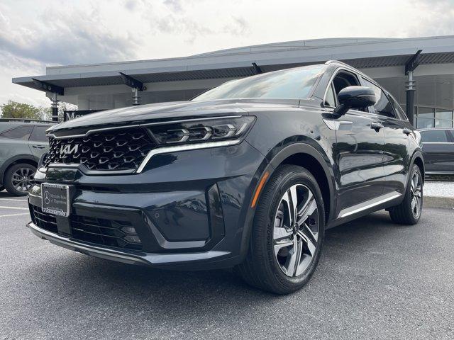 used 2022 Kia Sorento Plug-In Hybrid car, priced at $28,788