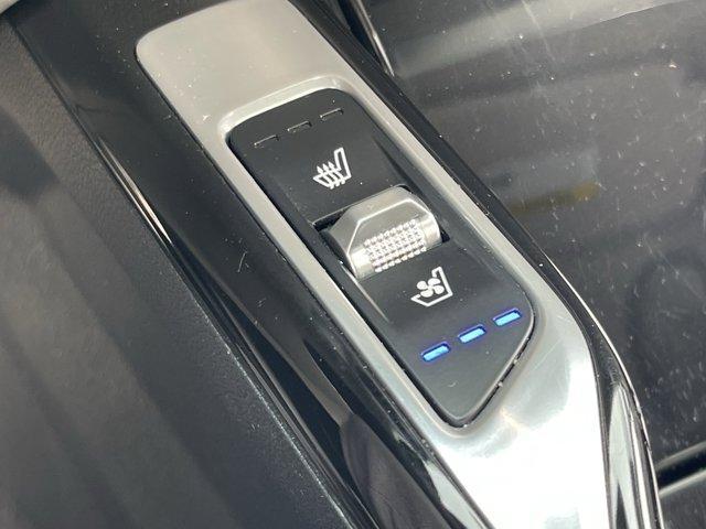 used 2022 Kia Sorento Plug-In Hybrid car, priced at $28,788