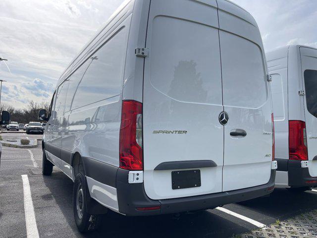 new 2024 Mercedes-Benz Sprinter 2500 car