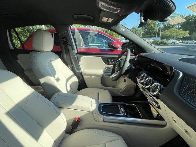 new 2026 Mercedes-Benz GLA 250 car