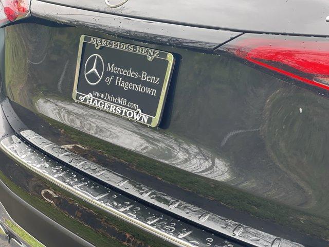 new 2026 Mercedes-Benz GLC 300 car