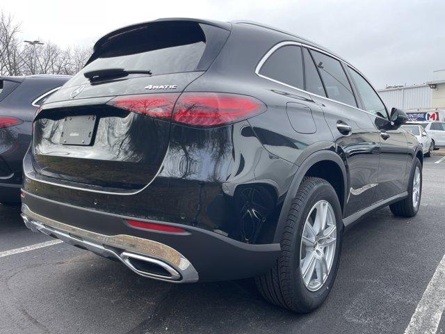 new 2026 Mercedes-Benz GLC 300 car