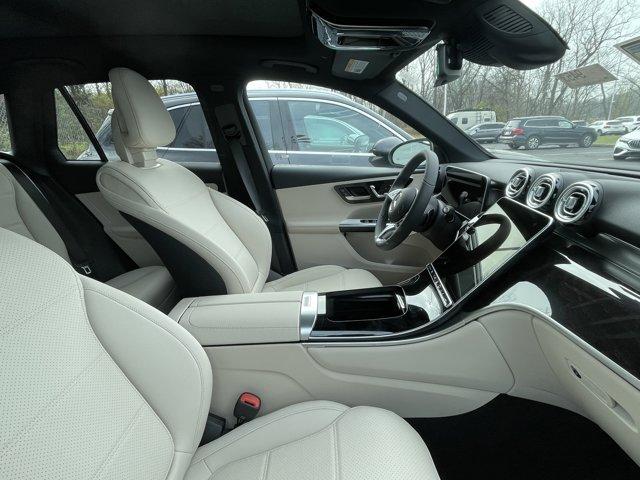 new 2026 Mercedes-Benz GLC 300 car