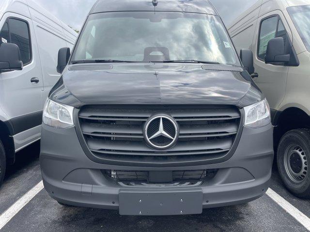 new 2025 Mercedes-Benz Sprinter 2500 car