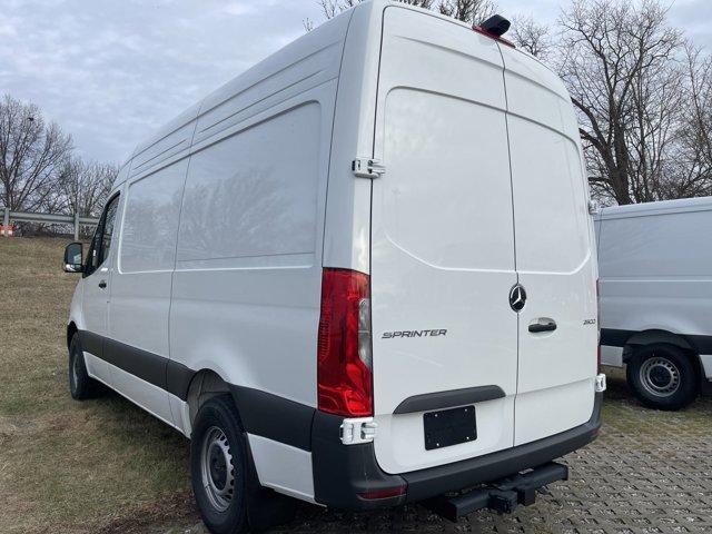 new 2025 Mercedes-Benz Sprinter 2500 car