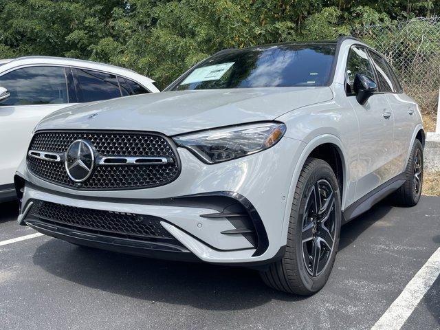 new 2026 Mercedes-Benz GLC 300 car