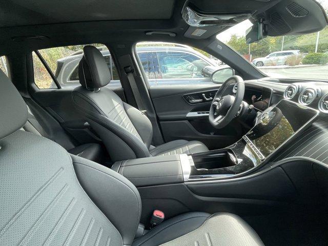 new 2026 Mercedes-Benz GLC 300 car