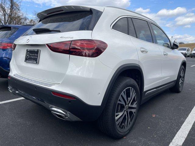 new 2025 Mercedes-Benz GLA 250 car