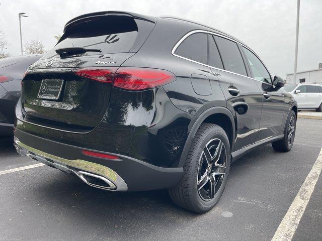 new 2026 Mercedes-Benz GLC 300 car