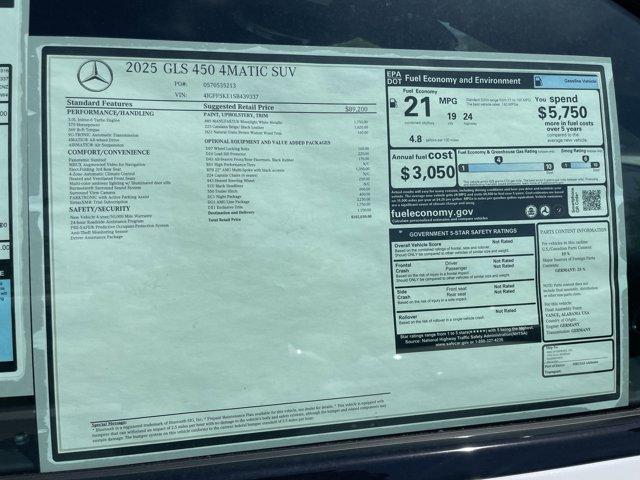 new 2025 Mercedes-Benz GLS 450 car