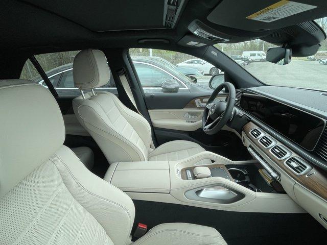 new 2025 Mercedes-Benz GLE 580 car