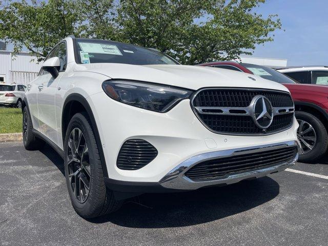 new 2025 Mercedes-Benz GLC 350e car