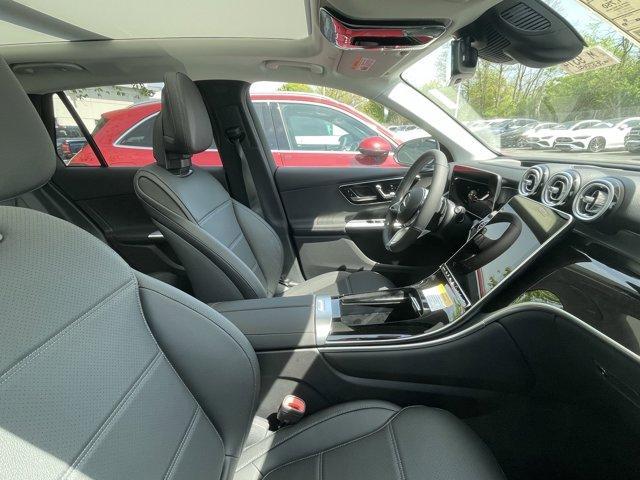 new 2025 Mercedes-Benz GLC 350e car