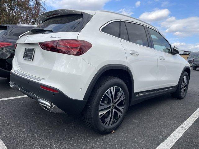 new 2025 Mercedes-Benz GLA 250 car