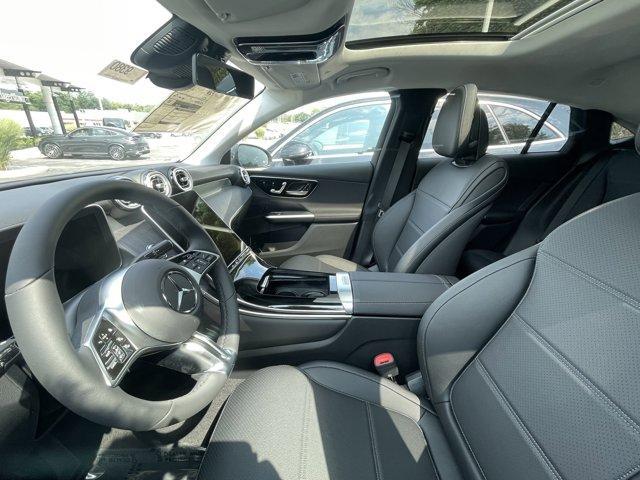 new 2025 Mercedes-Benz GLC 300 car