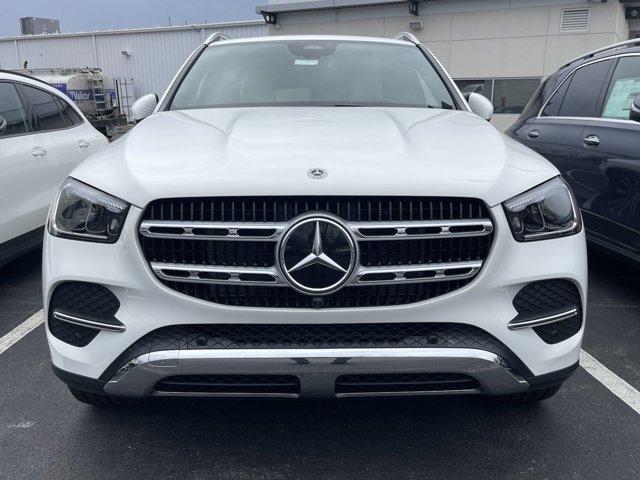 new 2025 Mercedes-Benz GLE 450 car