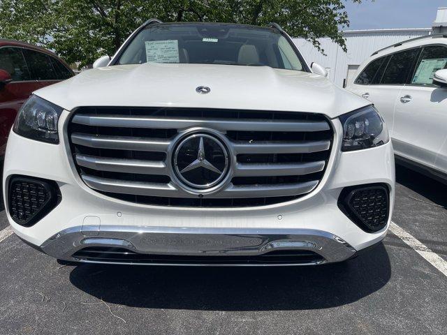 new 2025 Mercedes-Benz GLS 450 car