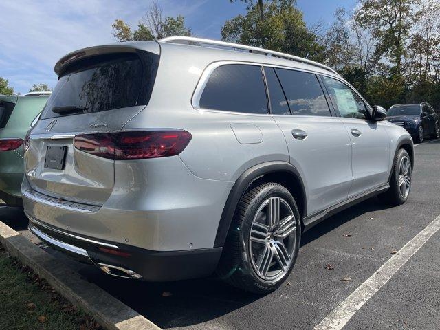 new 2026 Mercedes-Benz GLS 450 car