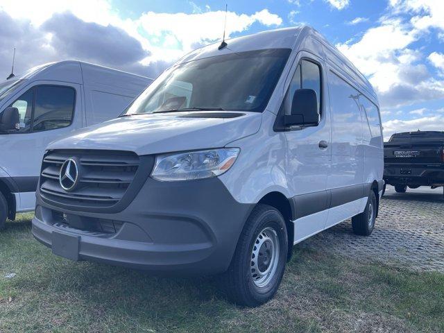 new 2025 Mercedes-Benz Sprinter 2500 car