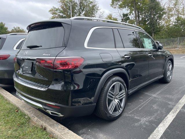 new 2026 Mercedes-Benz GLS 450 car