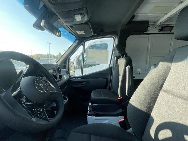 new 2026 Mercedes-Benz Sprinter 2500 car