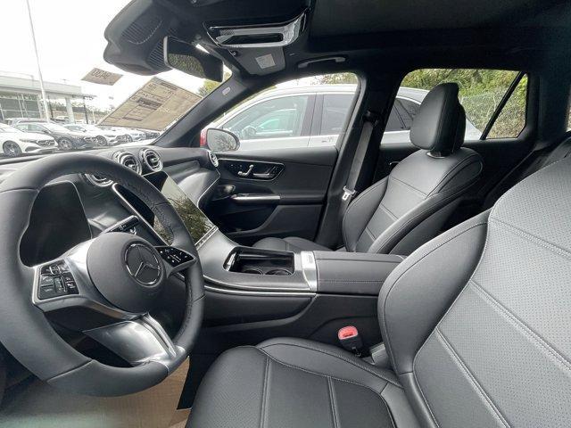 new 2026 Mercedes-Benz GLC 300 car