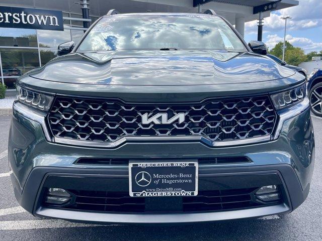 used 2023 Kia Sorento car, priced at $32,988