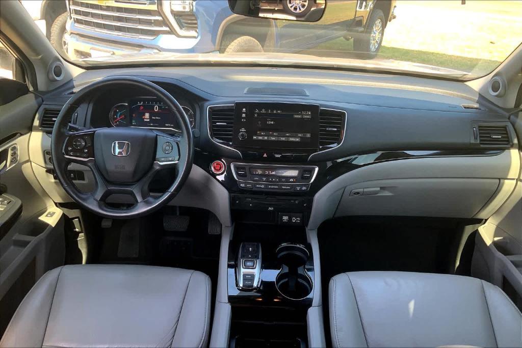 used 2019 Honda Pilot car, priced at $23,904