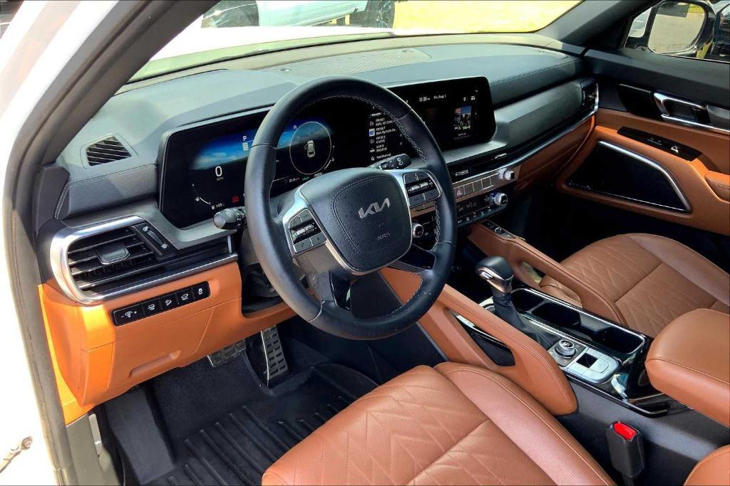 used 2023 Kia Telluride car, priced at $40,590